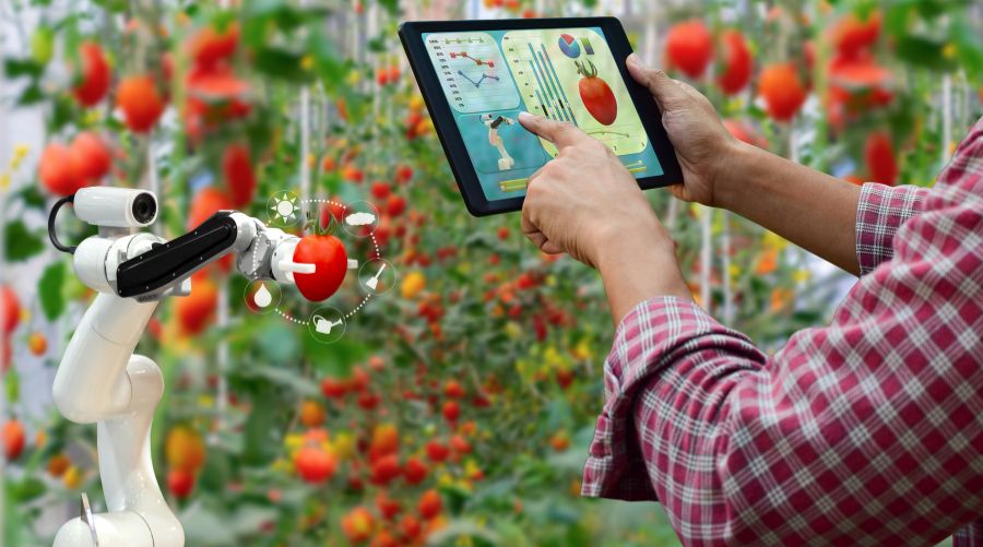 Qué sensores integran la maquinaria agrícola y qué información capturan